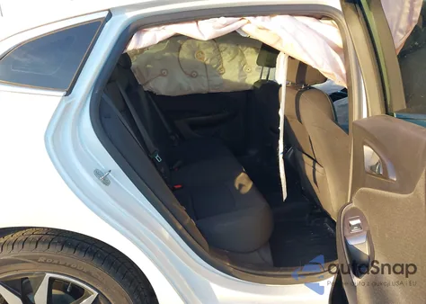 2018 Chevrolet Malibu Lt z USA, uszkodzony, nr VIN 1G1ZD5ST4JF274292